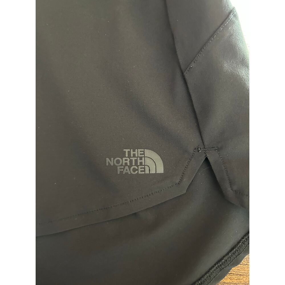 THE NORTH FACE Women’s Athletic Shorts / Size: Medium - Picture 8 of 9